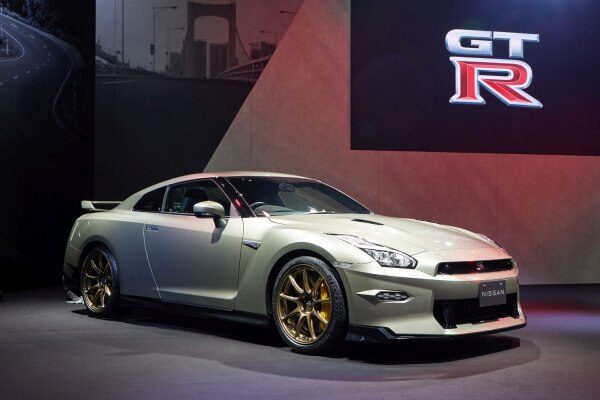 Nissan – GT-R – 3.8 V6 (565 bg) AWD DCT – Teknik Özellikler