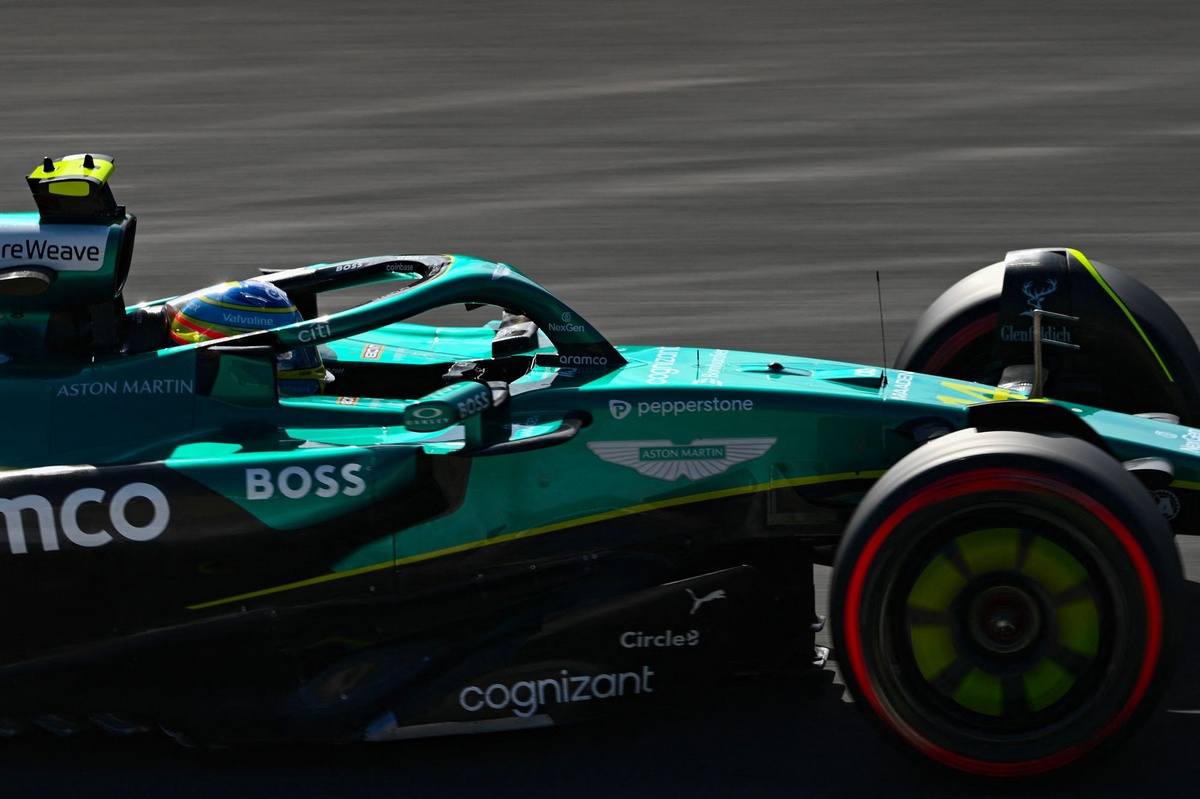 Alonso’nun süspansiyonu çakıl taşları yüzünden hasar görmüş
