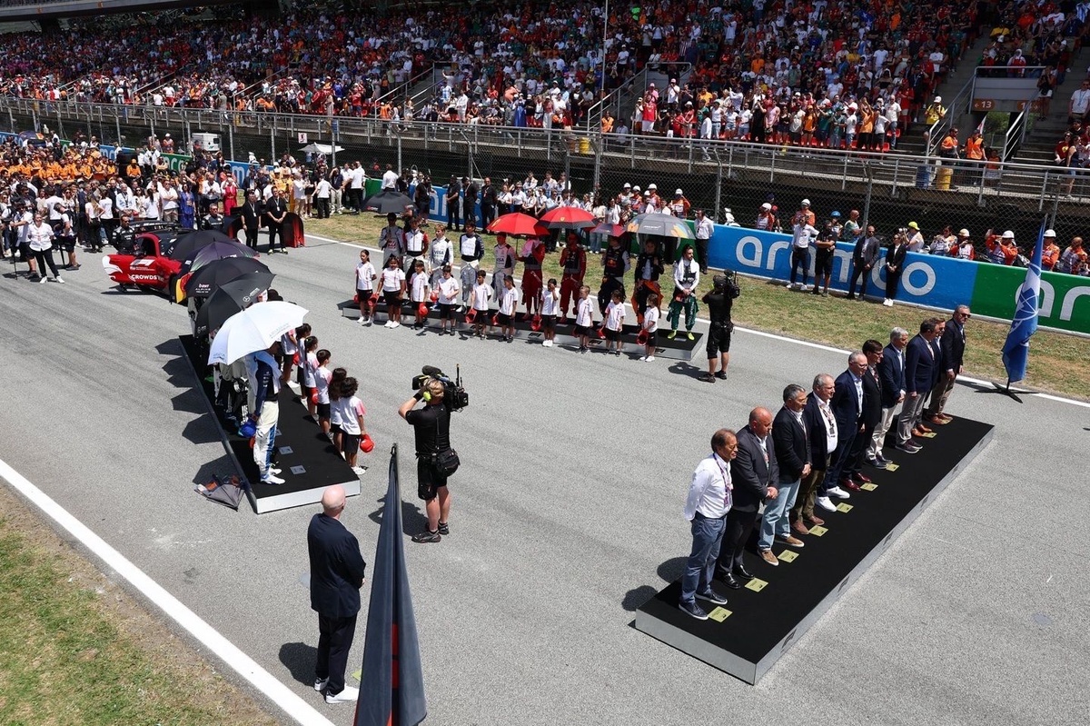 Formula 1 hafta sonu formatını “kökten” değiştirecek