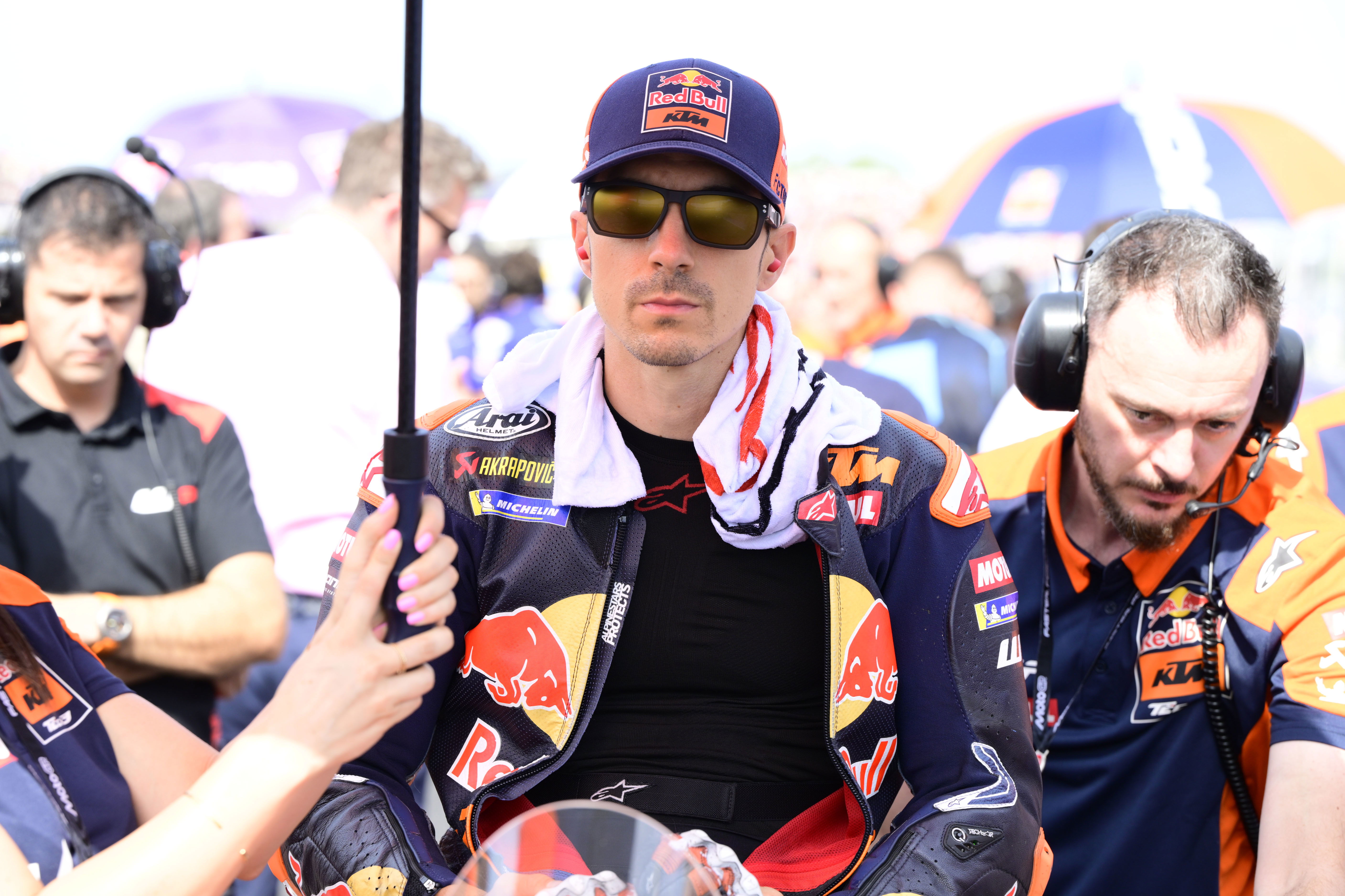 Maverick Vinales “a passenger” as injury struggles persist in Misano MotoGP sprint