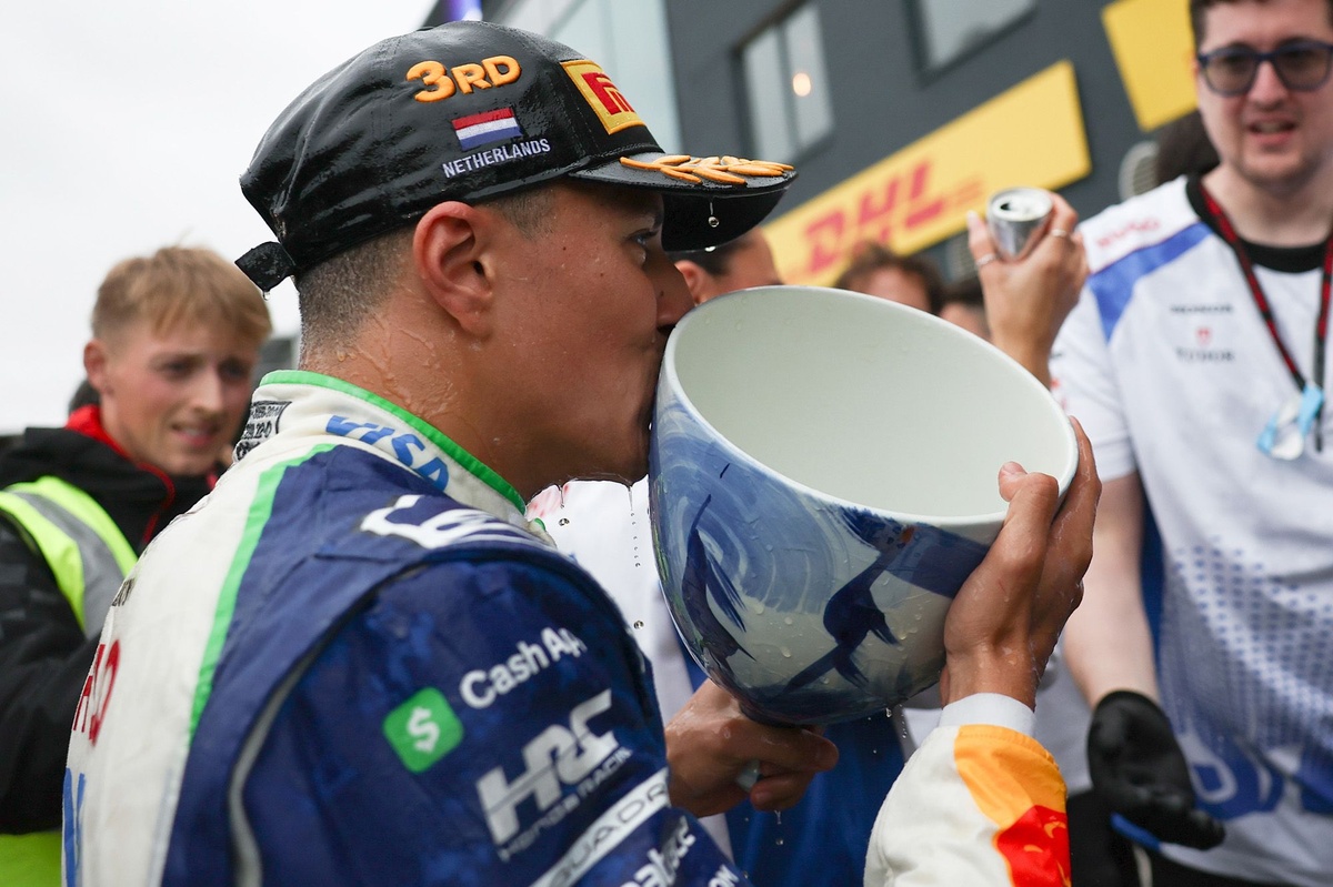 Hadjar: “Verstappen’le aynı takımda olma fikri beni heyecanlandırıyor”