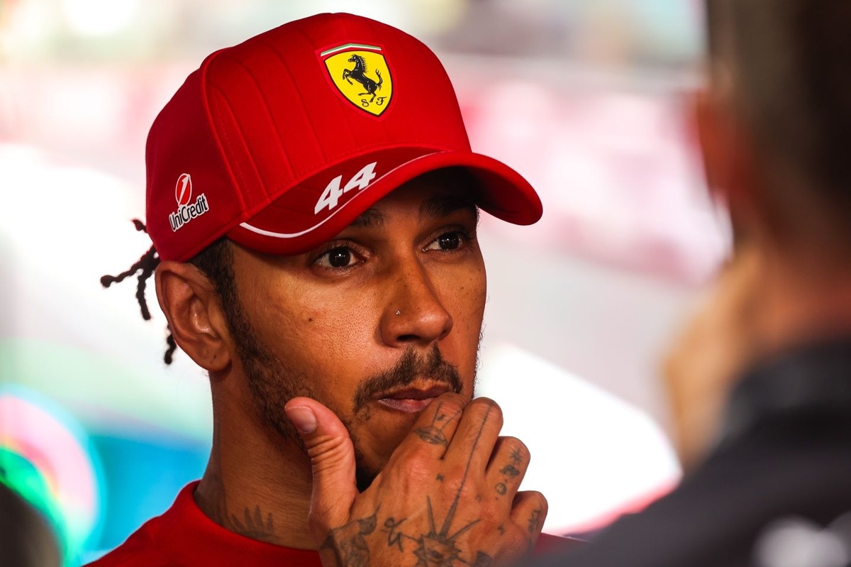 Hamilton: “İyi bir hafta sonuna ihtiyacımız var”