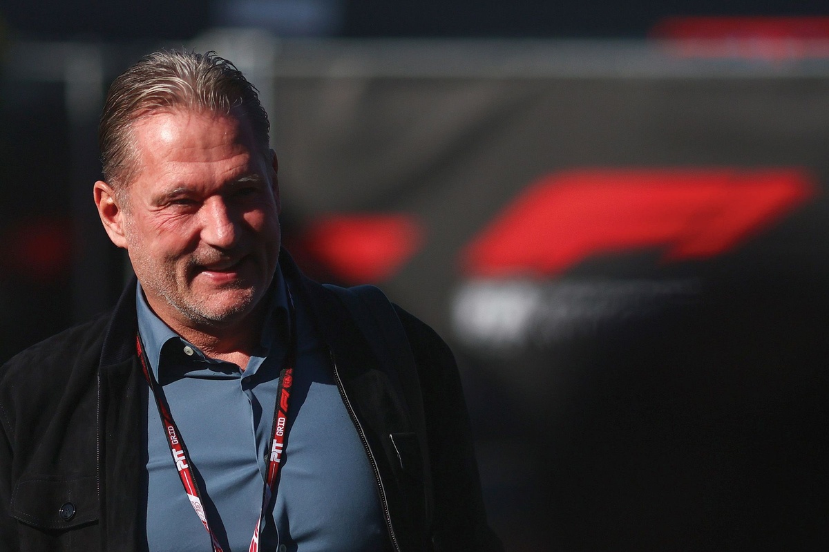 Jos Verstappen’den Sergio Perez’in babasına sert tepki: “Ne aptal bir adam!”
