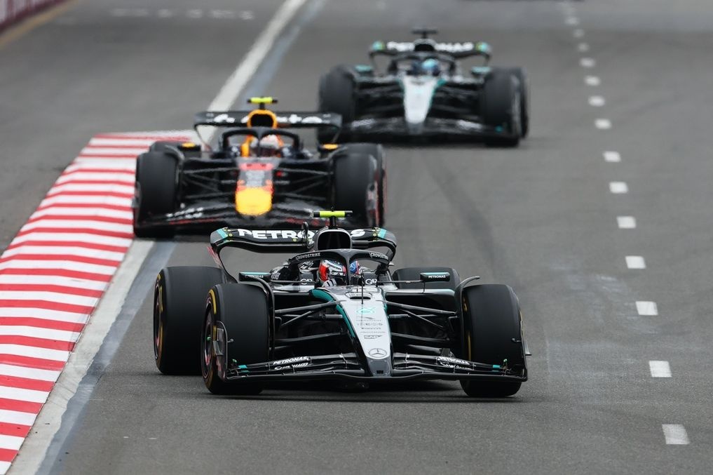 Mercedes, heyecan dolu bir ikincilik savaşı bekliyor