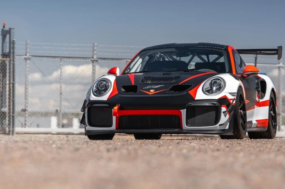 Verstappen’in Porsche 911 GT2 RS Clubsport’u açık artırmaya çıkıyor