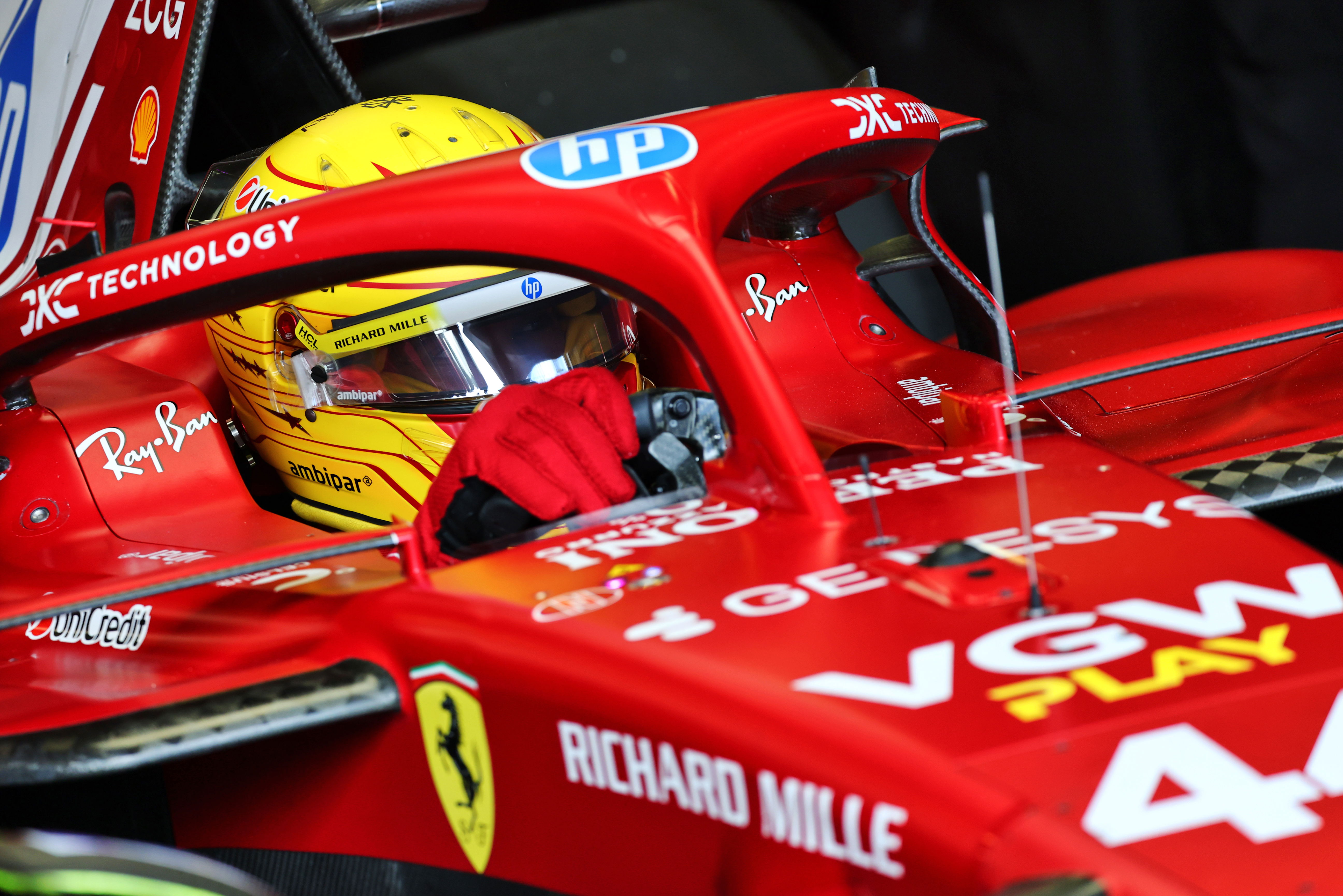 Ferrari “completely lost” as Lewis Hamilton gamble ‘amplifies’ struggles in 2025