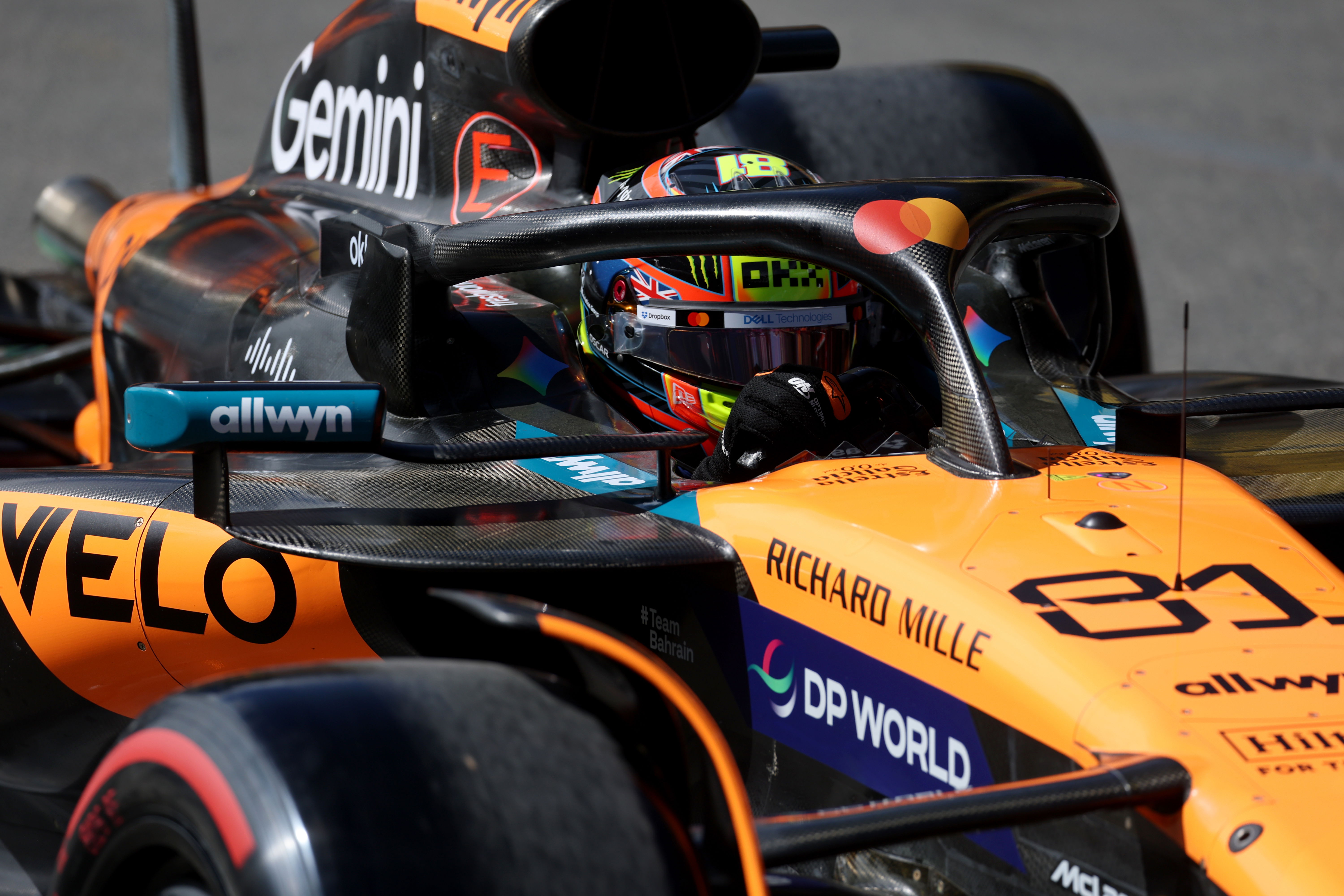 Oscar Piastri “feeling the pressure” after “erratic” driving in Azerbaijan GP F1 qualifying