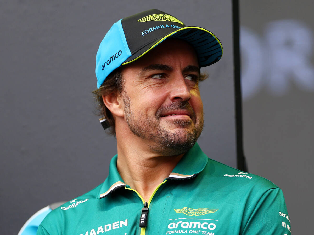 Fernando Alonso lässt Karriereende offen: Nehme 2026 “Tag für Tag”