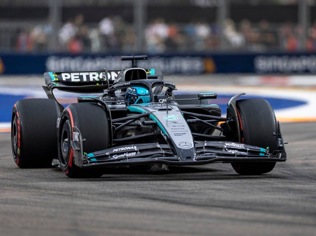 Formel 1 Singapur: George Russell mit “Mauerkuss” zur Pole!