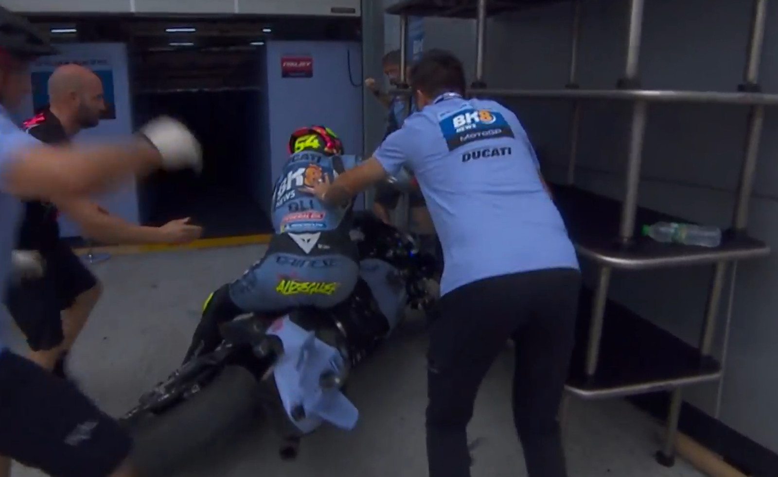 Fermin Aldeguer suffers embarrassing Malaysian MotoGP qualifying crash Fermin Aldeguer suffers embarrassing Malaysian MotoGP qualifying crash