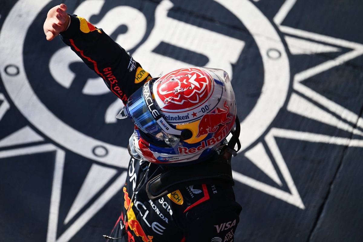 Alonso: “Verstappen, 2021’i tekrarlayarak daha üstün bir araca karşı şampiyonluk kazanabilir”