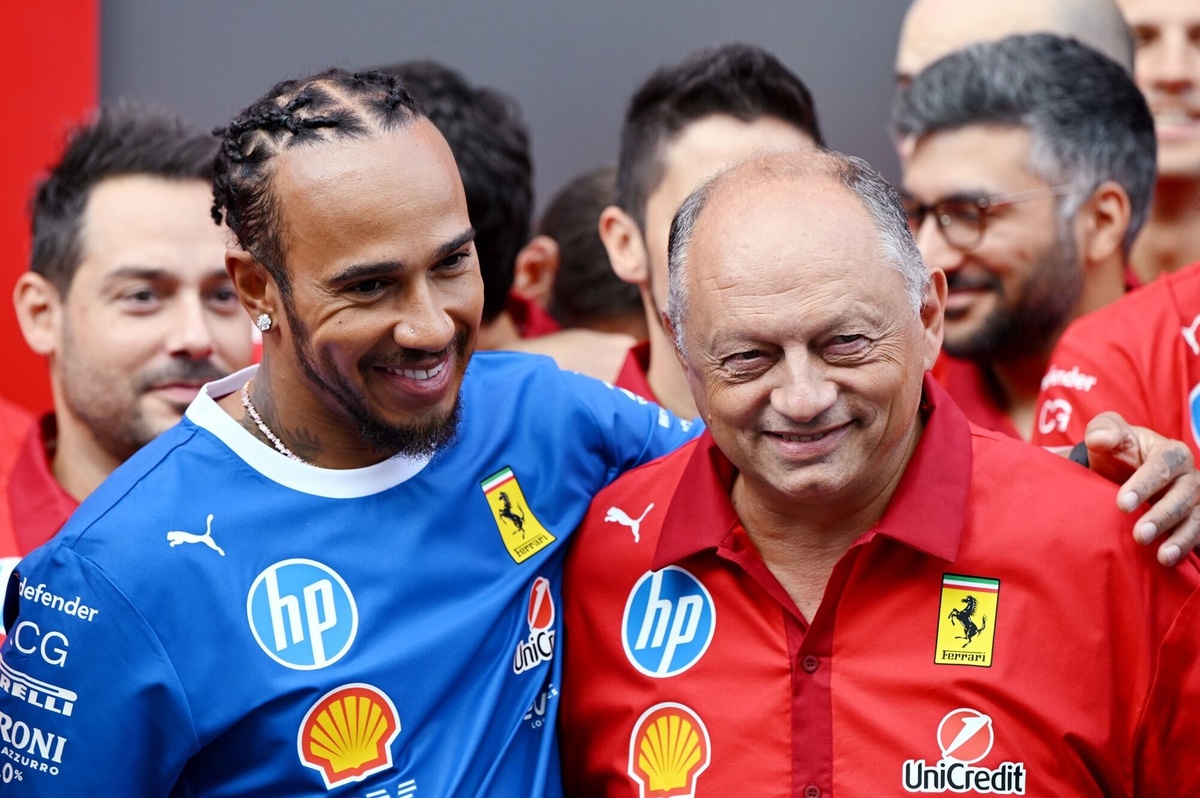 Hamilton: “Vasseur’un desteği inanılmaz, takım hiç olmadığı kadar birlik içinde”