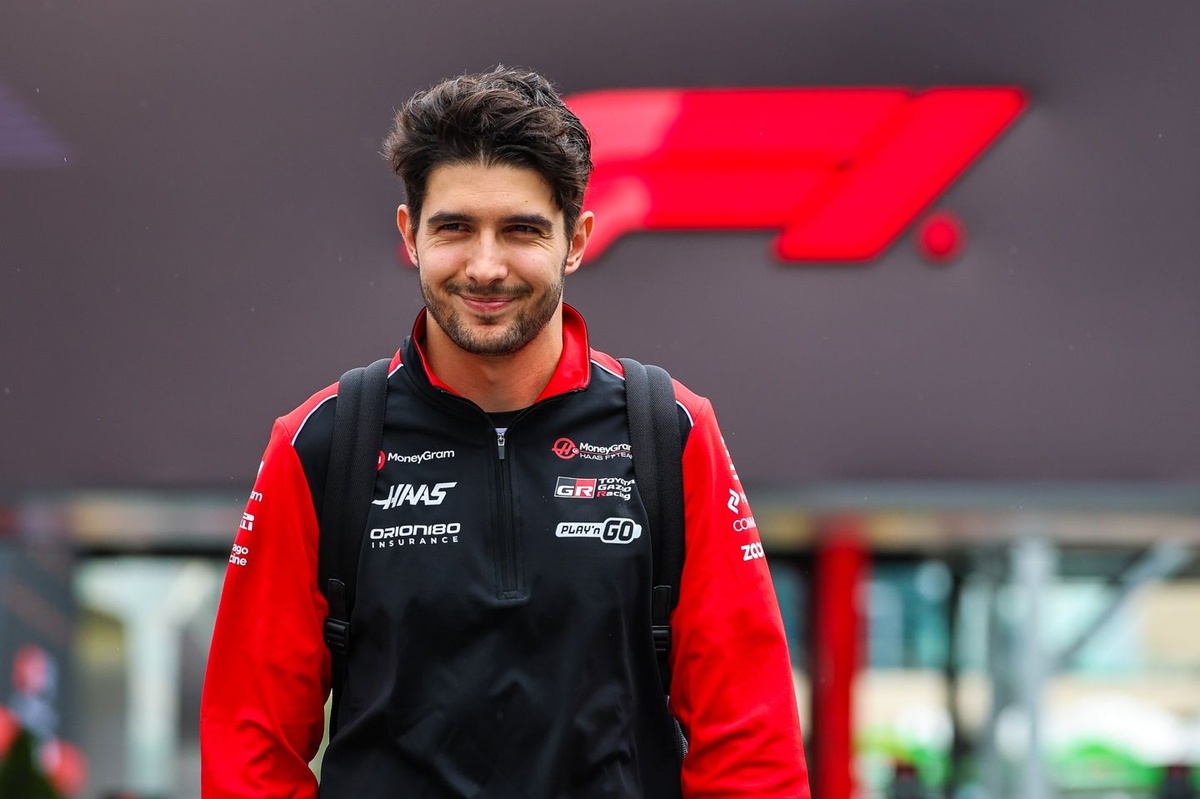 Ocon, Mansory sponsorluğuyla özel tasarım Lamborghini’sine kavuştu