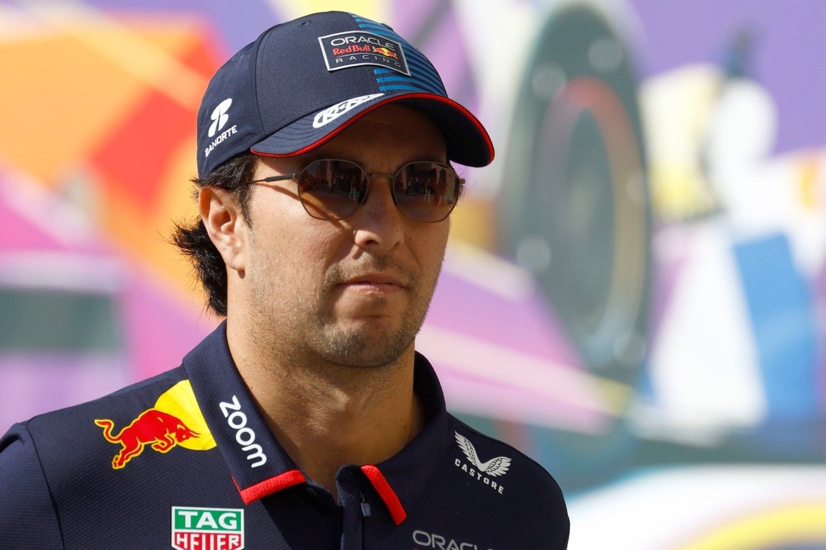 Perez: “Hamilton bile Verstappen’in yanında zorlanır” Perez: “Hamilton bile Verstappen’in yanında zorlanır”