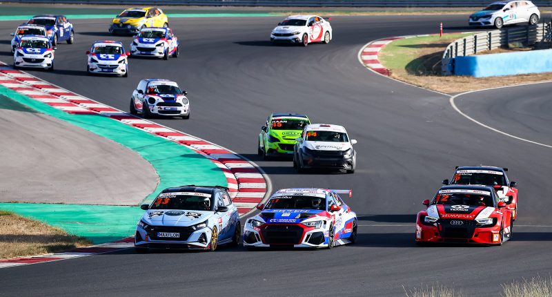 Pistte 4.Ayak TOSFED İstanbul Park’ta Pistte 4.Ayak TOSFED İstanbul Park’ta
