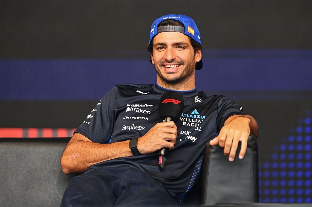  Sainz: “Marc Marquez, MotoGP’nin Ayrton Senna’sı”