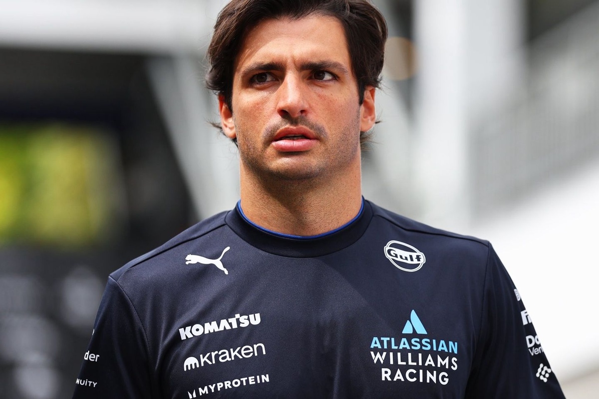 Sainz: “Tek turda en hızlı Leclerc, yarışta ise Verstappen”