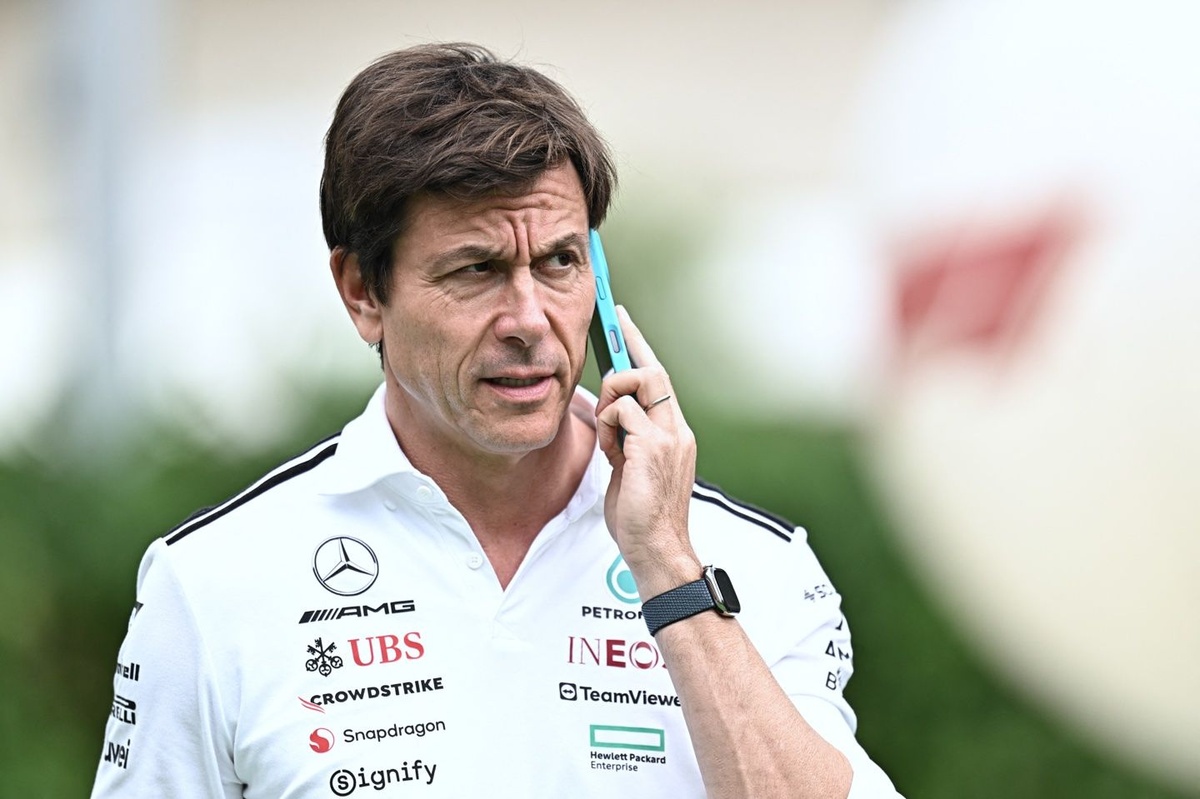 Wolff: “Mercedes’in neden bu kadar hızlı olduğunu biz de bilmiyoruz”