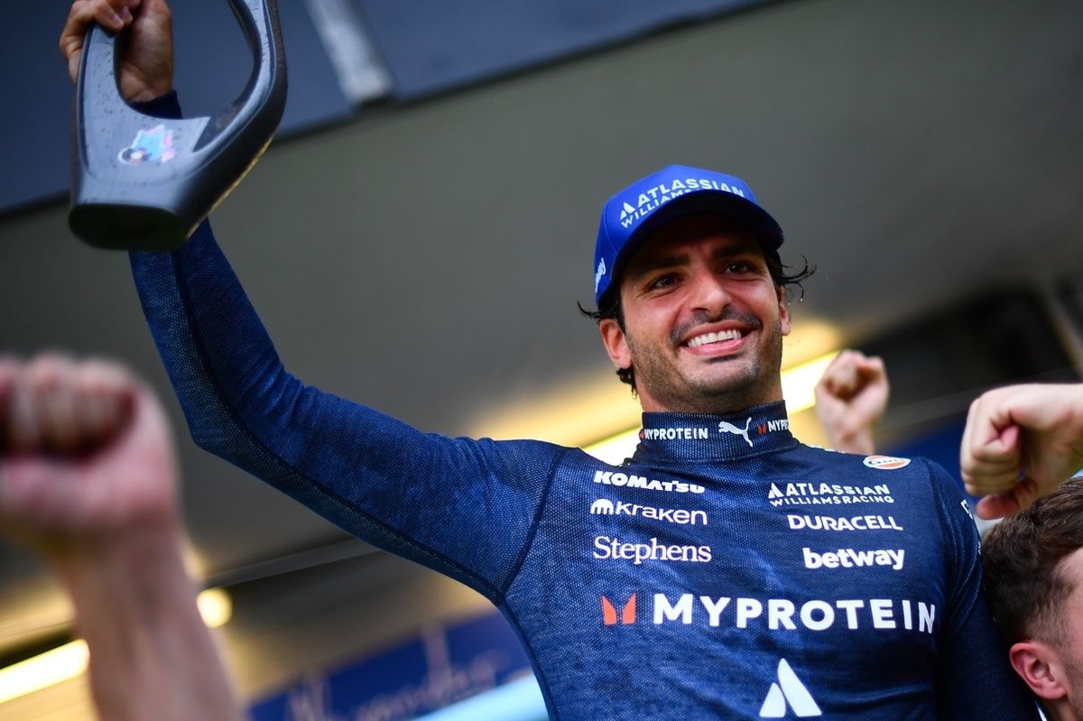 Williams’tan “Sparkles” temalı özel seri