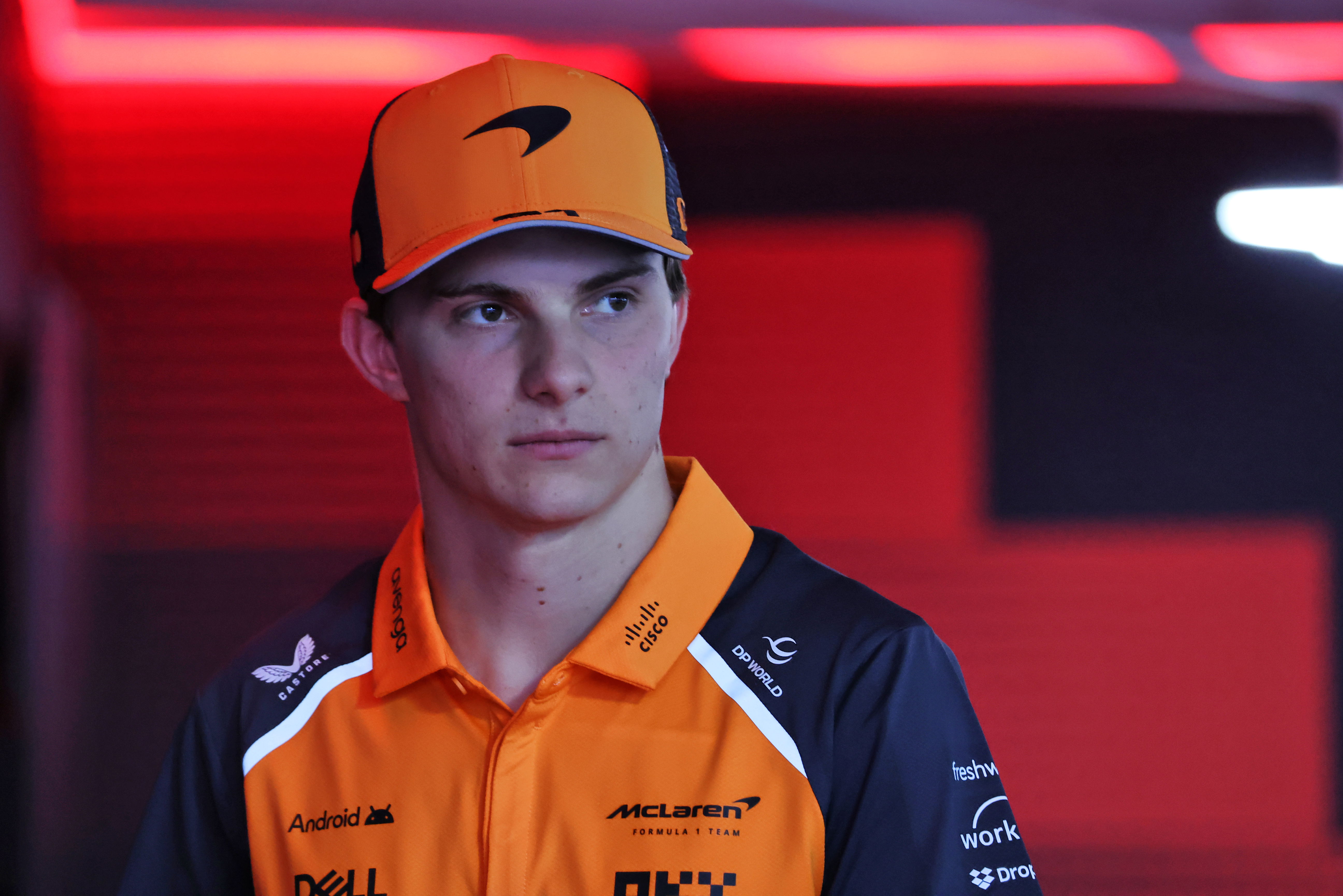 “Tiny pressure cracks” showing in Oscar Piastri as F1 title fight intensifies