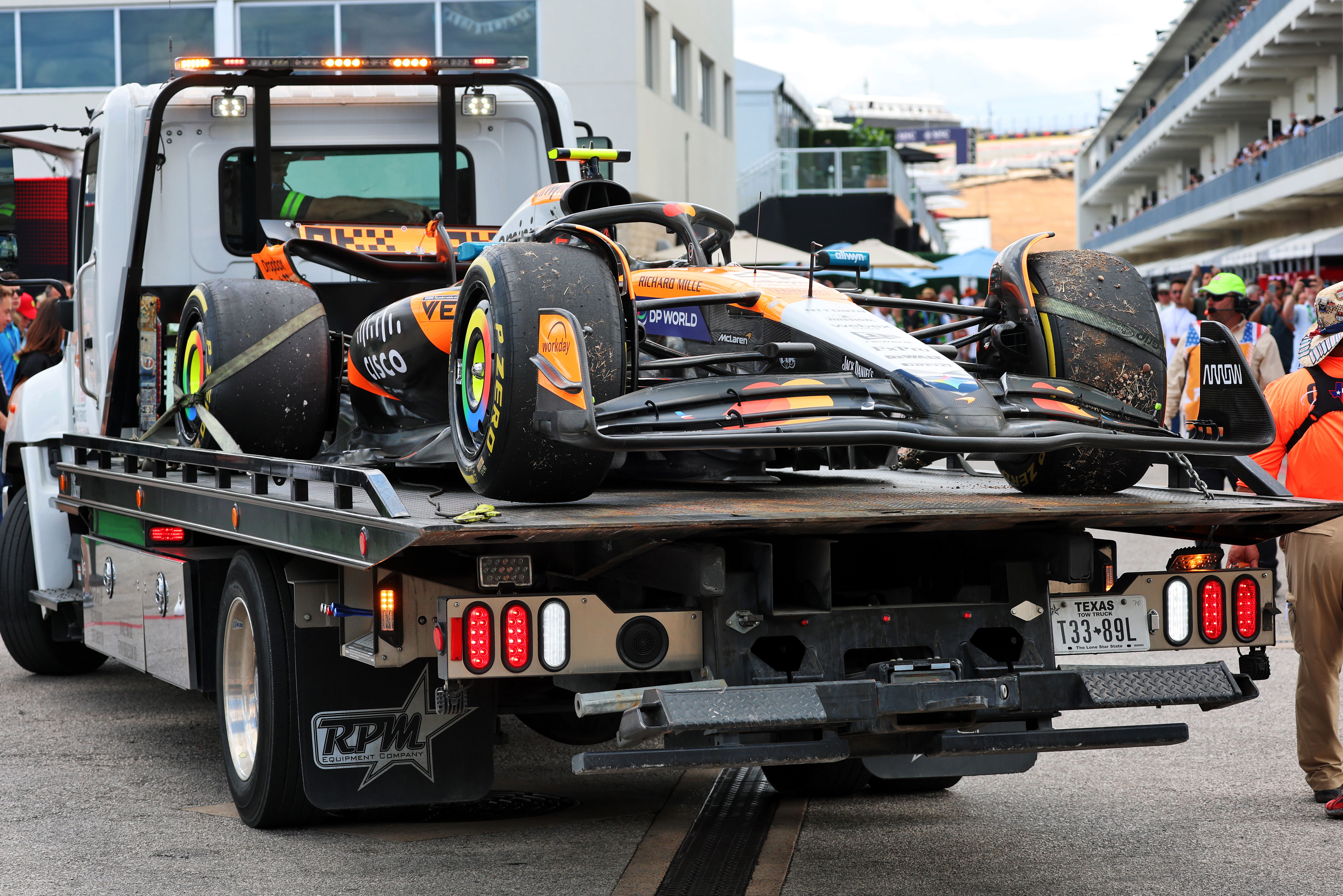 Spotlight cast on Oscar Piastri for making ‘bad judgement call’ before US sprint crash