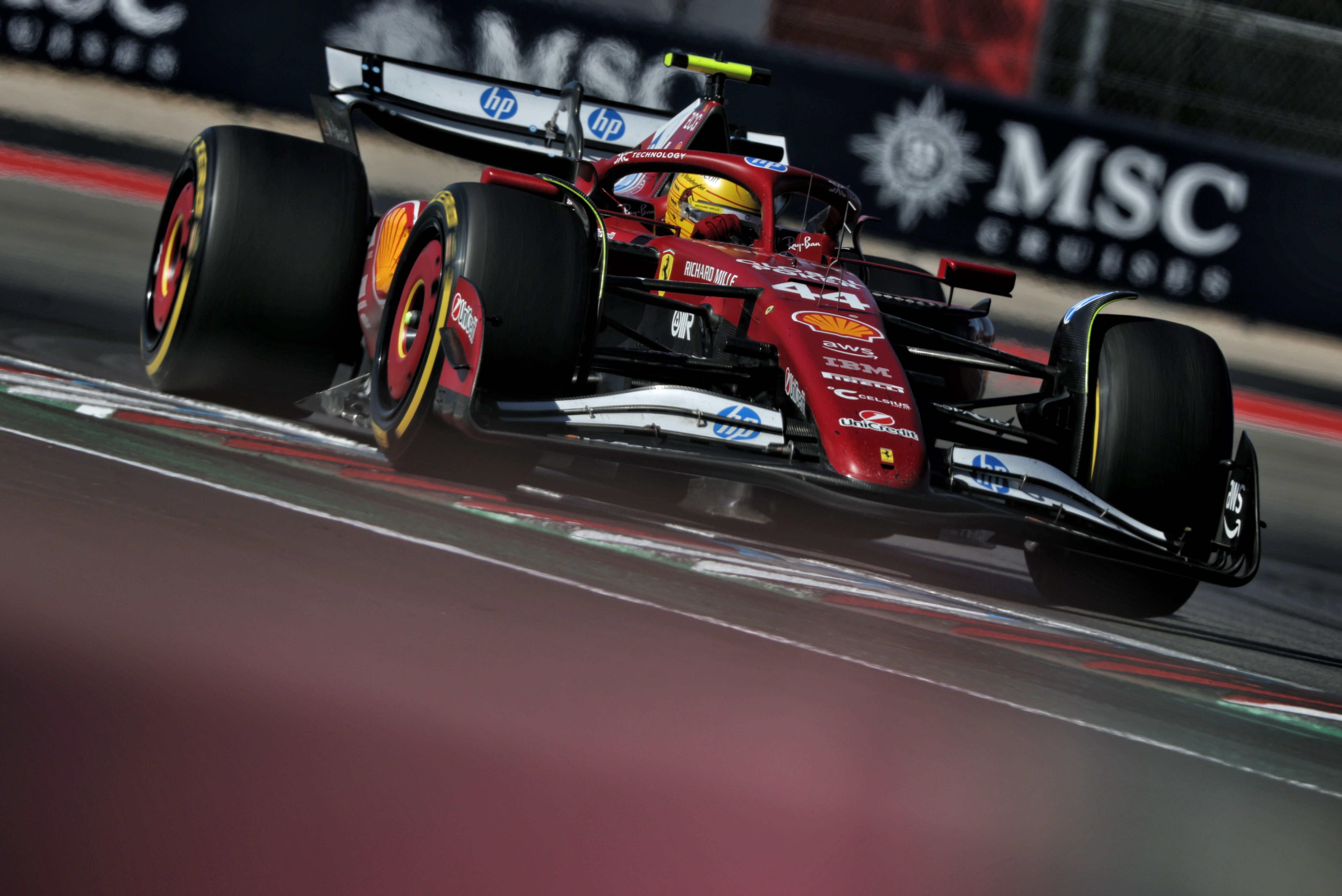 Lewis Hamilton explains last-lap puncture panic at F1 US GP