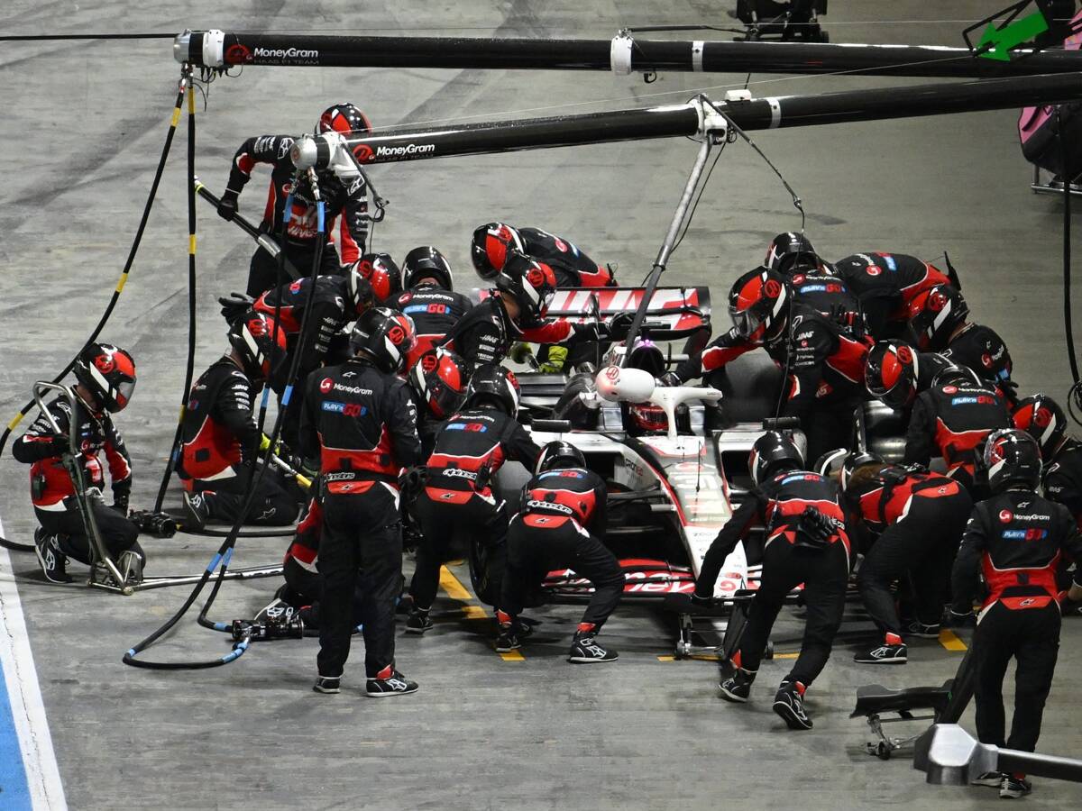 Formel-1-Teamchefs lehnen verpflichtende Zwei-Stopp-Regel ab Formel-1-Teamchefs lehnen verpflichtende Zwei-Stopp-Regel ab