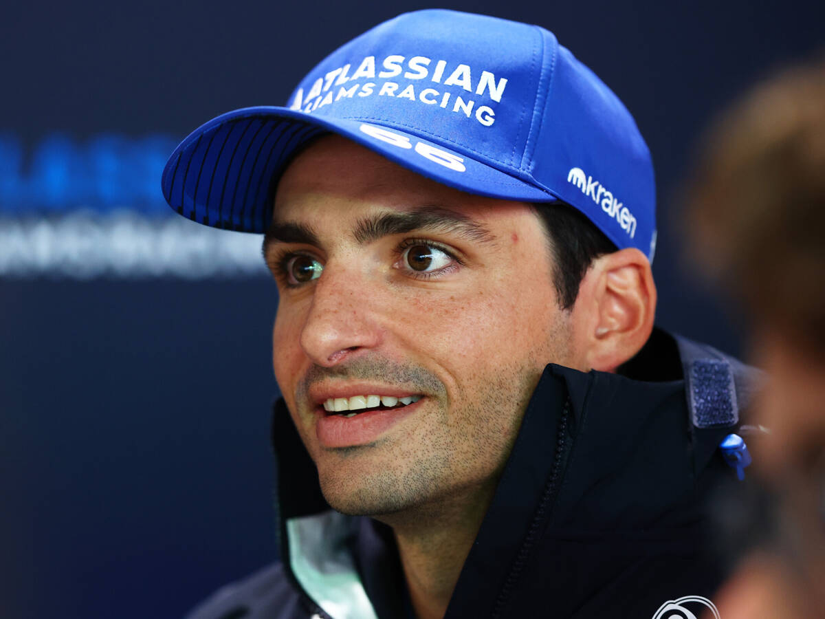 Carlos Sainz: Habe Ferrari-Vertrag im Pyjama unterschrieben