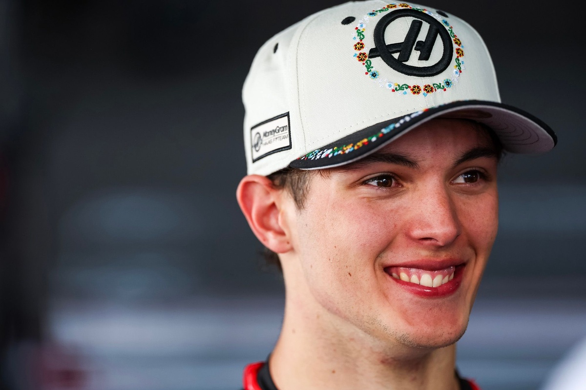 Bearman: “Podyum hayaldi fakat strateji doğruydu, Haas elindekini en iyi şekilde kullandı” Bearman: “Podyum hayaldi fakat strateji doğruydu, Haas elindekini en iyi şekilde kullandı”