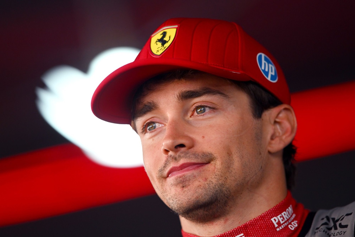 Charles Leclerc, kız arkadaşı Alexandra Saint Mleux’a evlenme teklifi etti