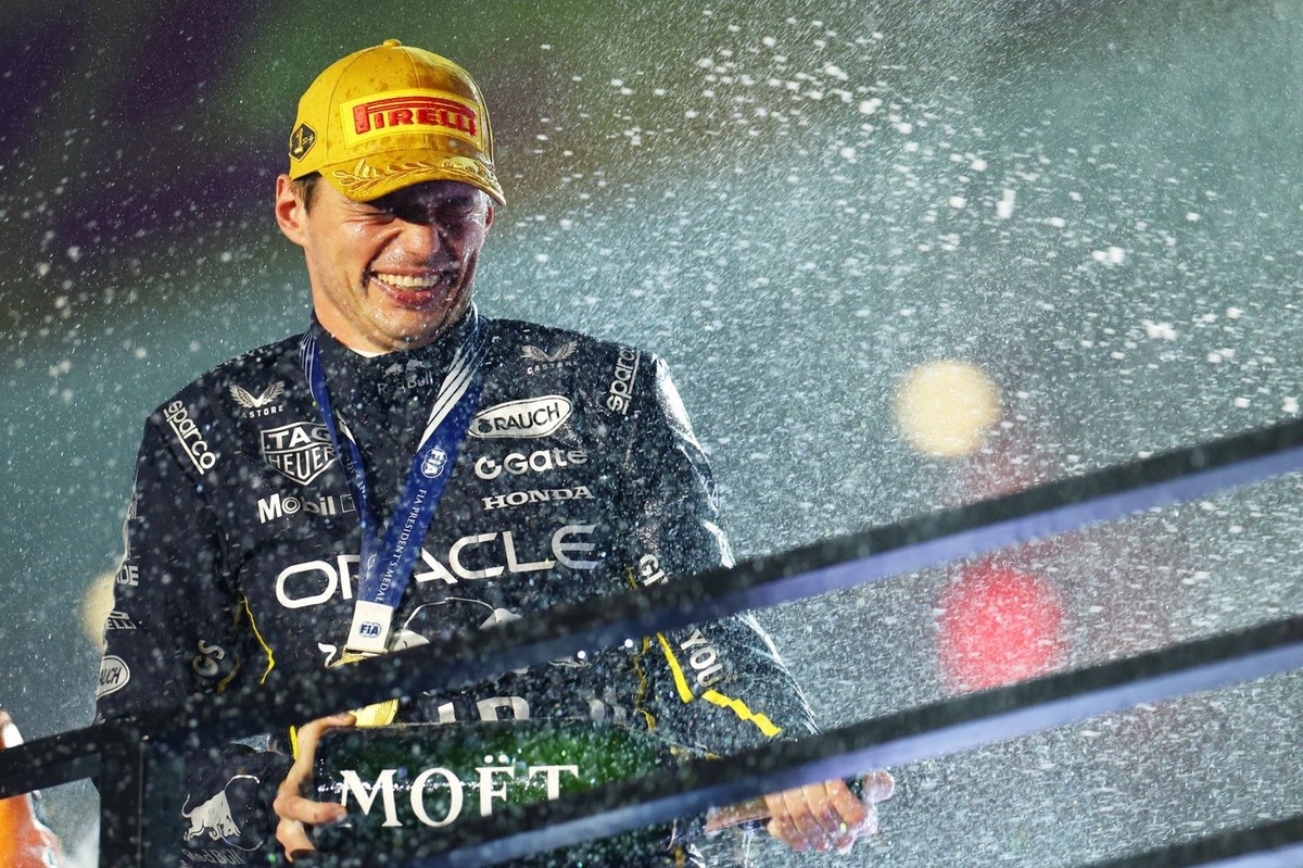 Coronel: “McLaren’ın diskalifiyesi tesadüf değil, Verstappen bu hataları zorla yaptırıyor”