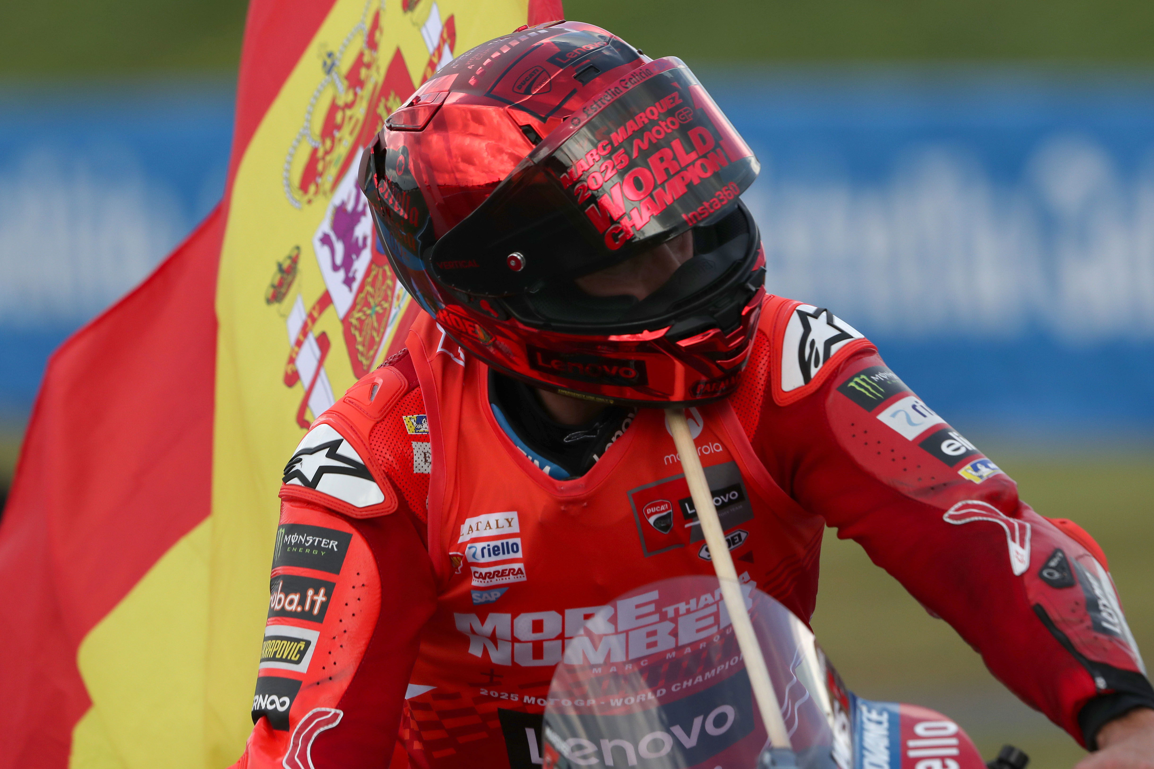 Ultra-rare Marc Marquez MotoGP replica helmet released by Shoei Ultra-rare Marc Marquez MotoGP replica helmet released by Shoei