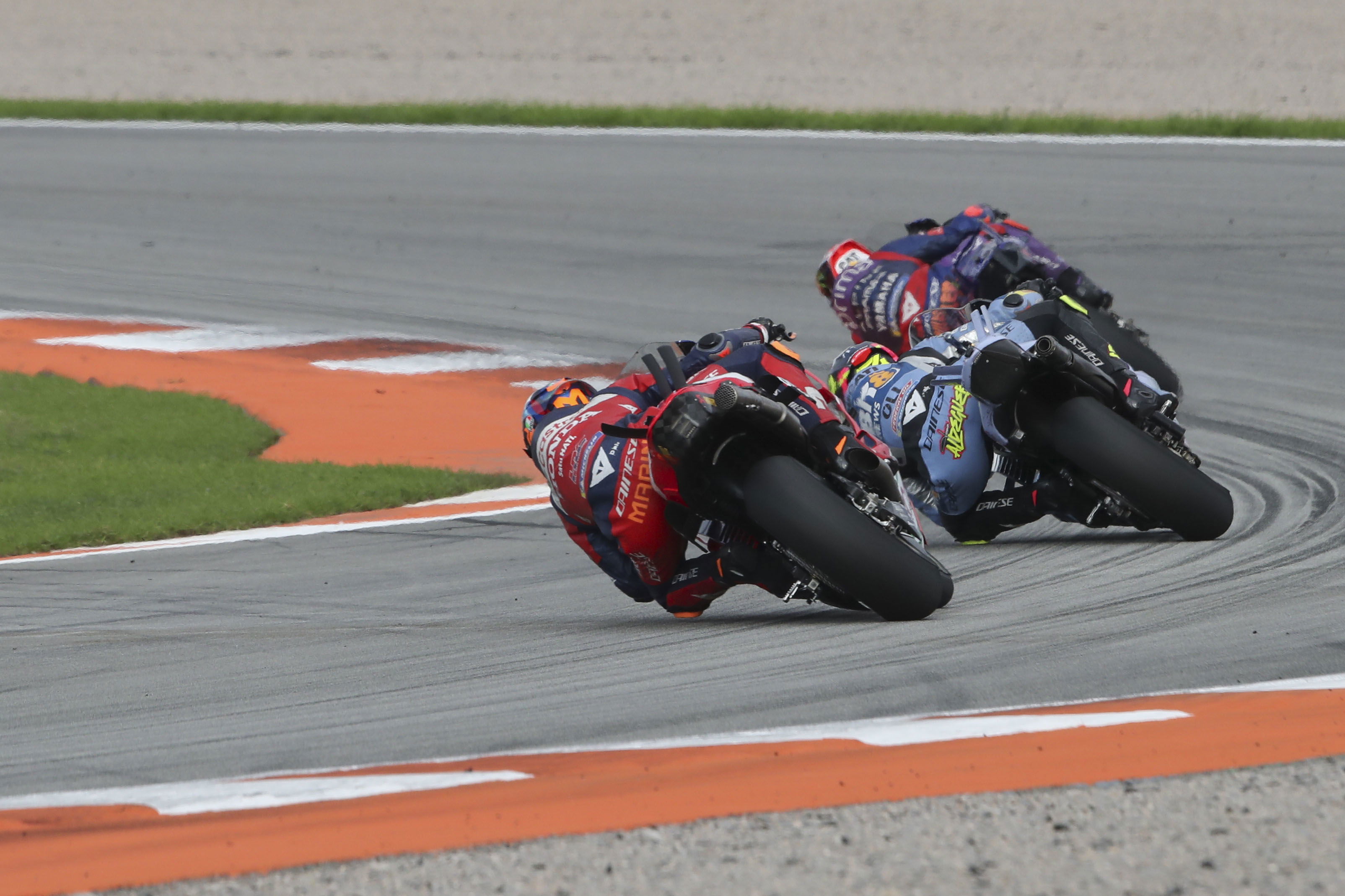 2025 Valencia MotoGP test: LIVE UPDATES!