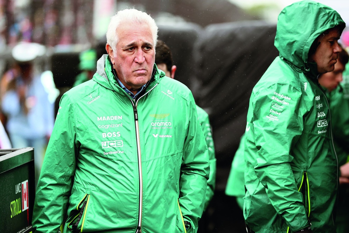 Lawrence Stroll: “Aston Martin şampiyon olana kadar pes etmeyeceğim” Lawrence Stroll: “Aston Martin şampiyon olana kadar pes etmeyeceğim”