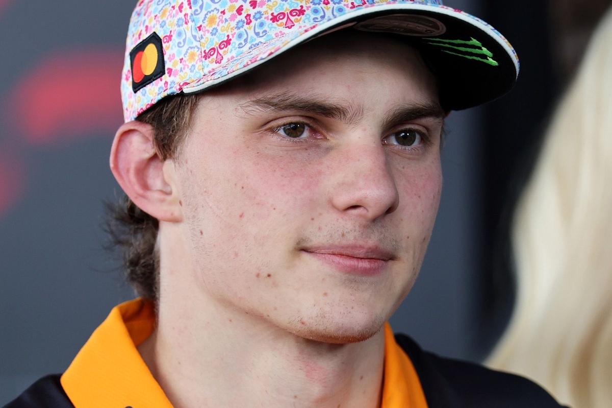 Ralf: “Piastri için Aston Martin heyecan verici bir seçenek olabilir” Ralf: “Piastri için Aston Martin heyecan verici bir seçenek olabilir”