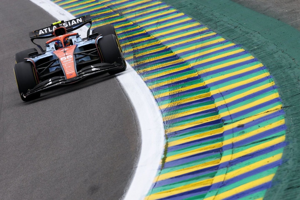 Sainz: “Araç, hafta sonunun geri kalanına kıyasla çok daha iyi hissettirdi” Sainz: “Araç, hafta sonunun geri kalanına kıyasla çok daha iyi hissettirdi”