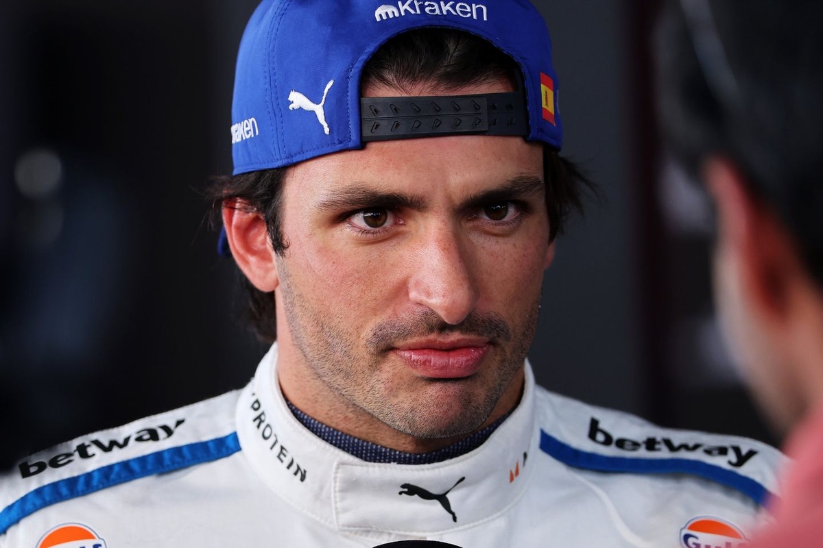 Sainz, sprint sıralama sonrası öfkeli: “Hayatımda gördüğüm en kötü planlama!” Sainz, sprint sıralama sonrası öfkeli: “Hayatımda gördüğüm en kötü planlama!”