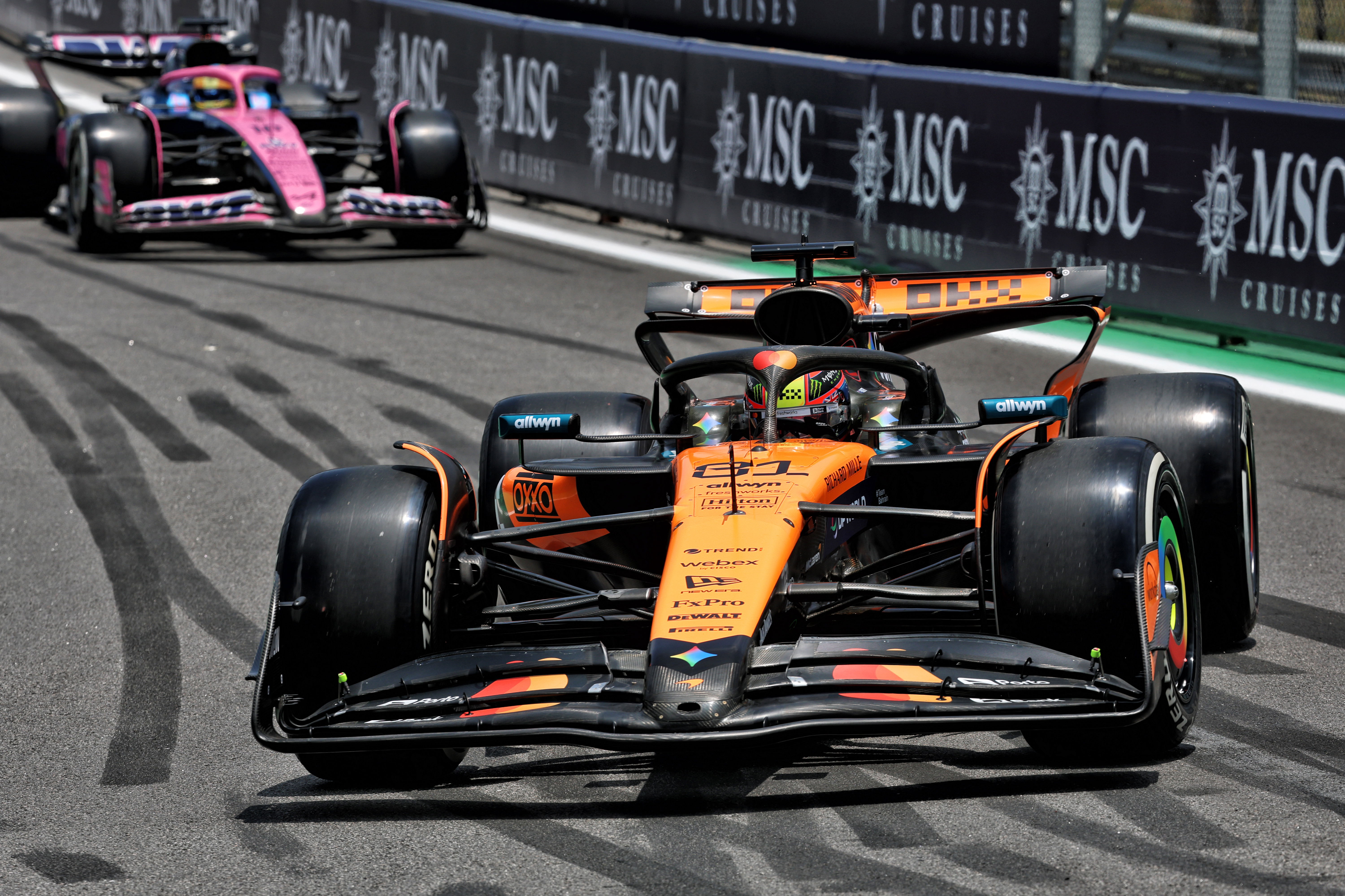 2025 F1 Sao Paulo GP – Sprint Qualifying – LIVE UPDATES! Can anyone stop McLaren? 2025 F1 Sao Paulo GP – Sprint Qualifying – LIVE UPDATES! Can anyone stop McLaren?