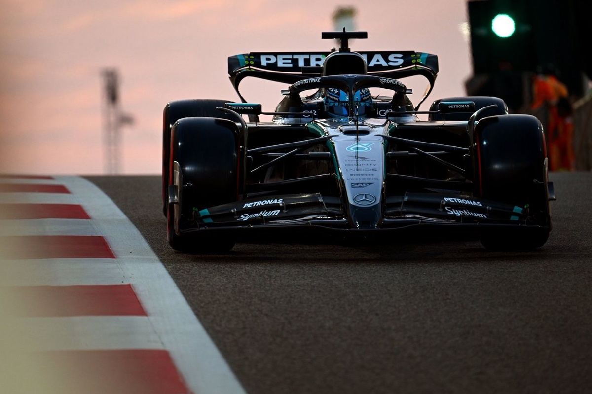 2025 Abu Dabi Yarış 3. antrenman: Russell zirvede, Norris ikinci, Verstappen ve Piastri takipte 2025 Abu Dabi Yarış 3. antrenman: Russell zirvede, Norris ikinci, Verstappen ve Piastri takipte