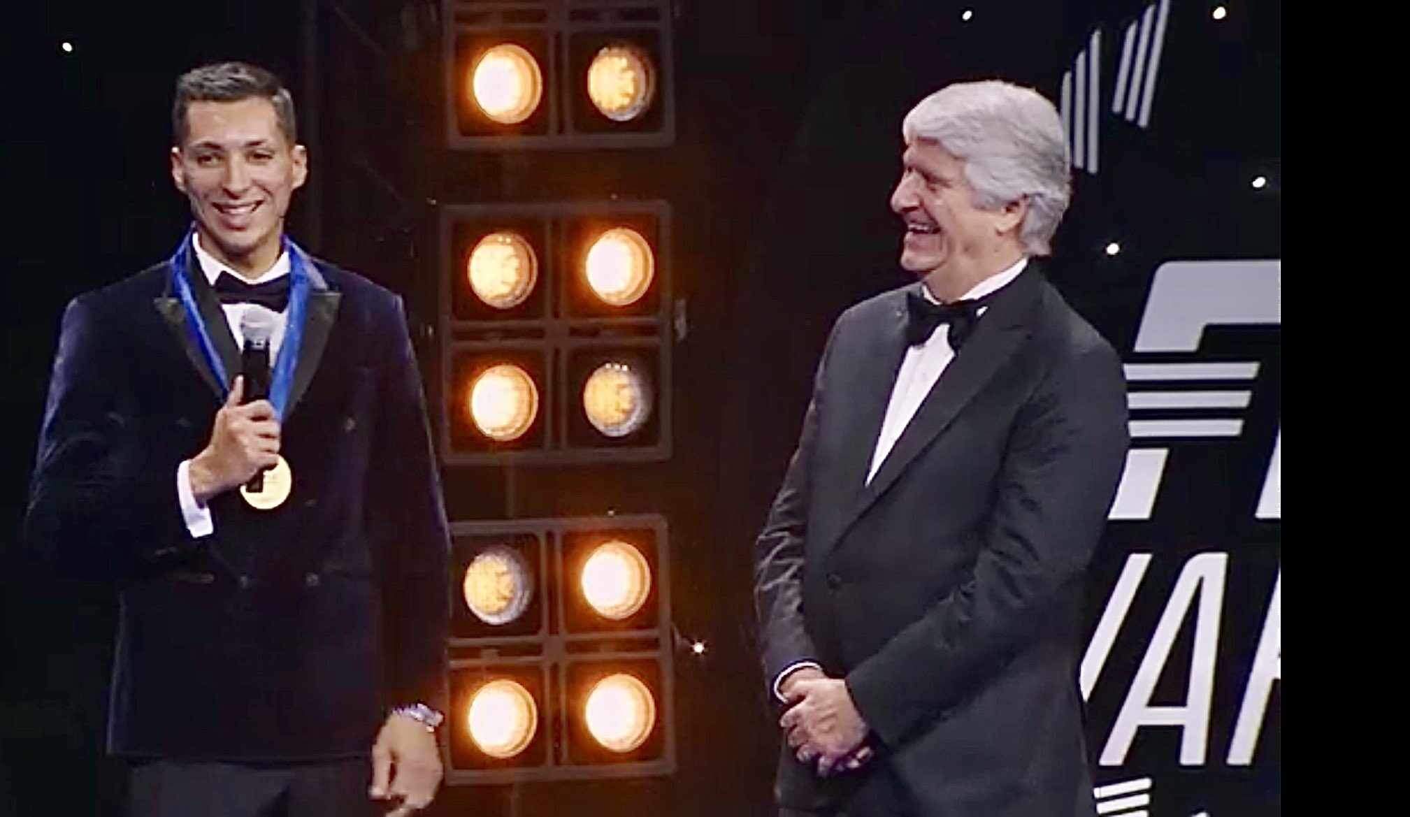 Toprak Razgatlıoğlu’na Büyük Onur Toprak Razgatlıoğlu’na Büyük Onur