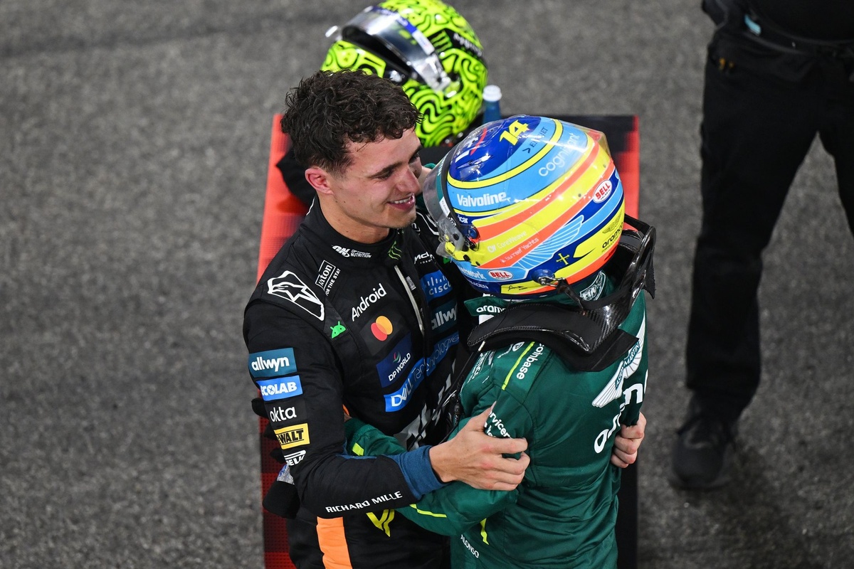 Alonso’dan Norris’e övgü: “Hayal ettiği gün sonunda geldi” Alonso’dan Norris’e övgü: “Hayal ettiği gün sonunda geldi”