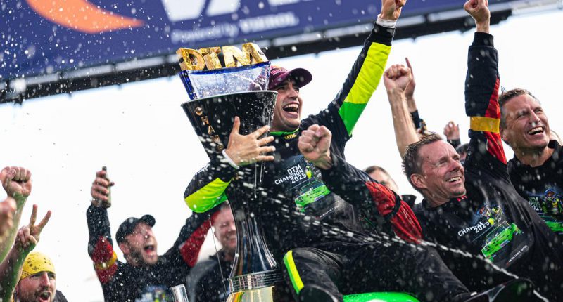 Ayhancan Porsche Fabrika Pilotluğuna Terfi Etti