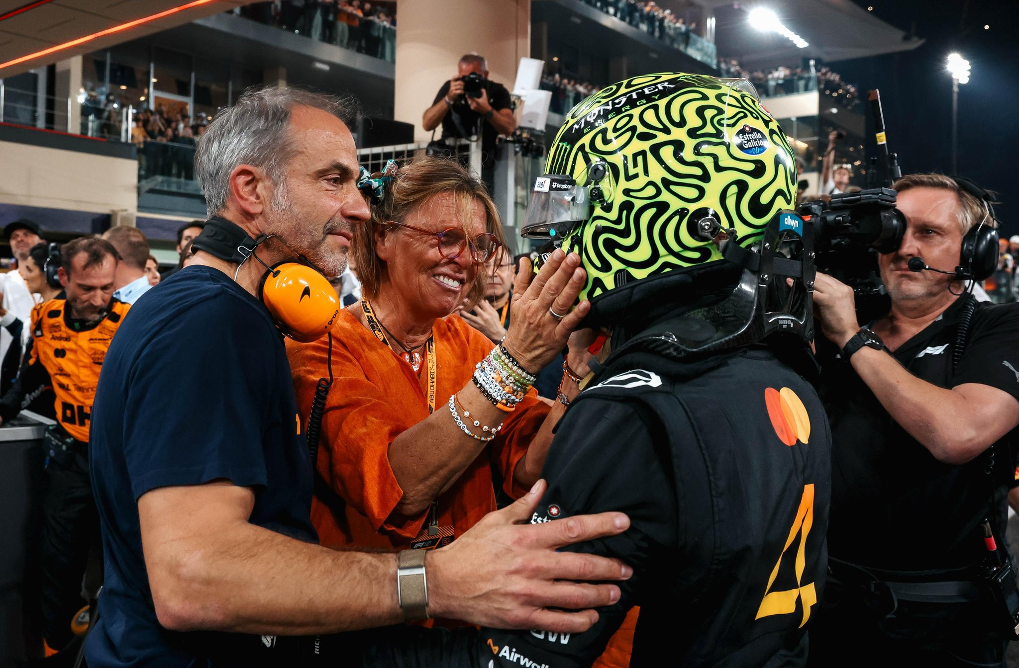 Lando Norris’s mum steals show with heartwarming reaction to son’s F1 title triumph Lando Norris’s mum steals show with heartwarming reaction to son’s F1 title triumph