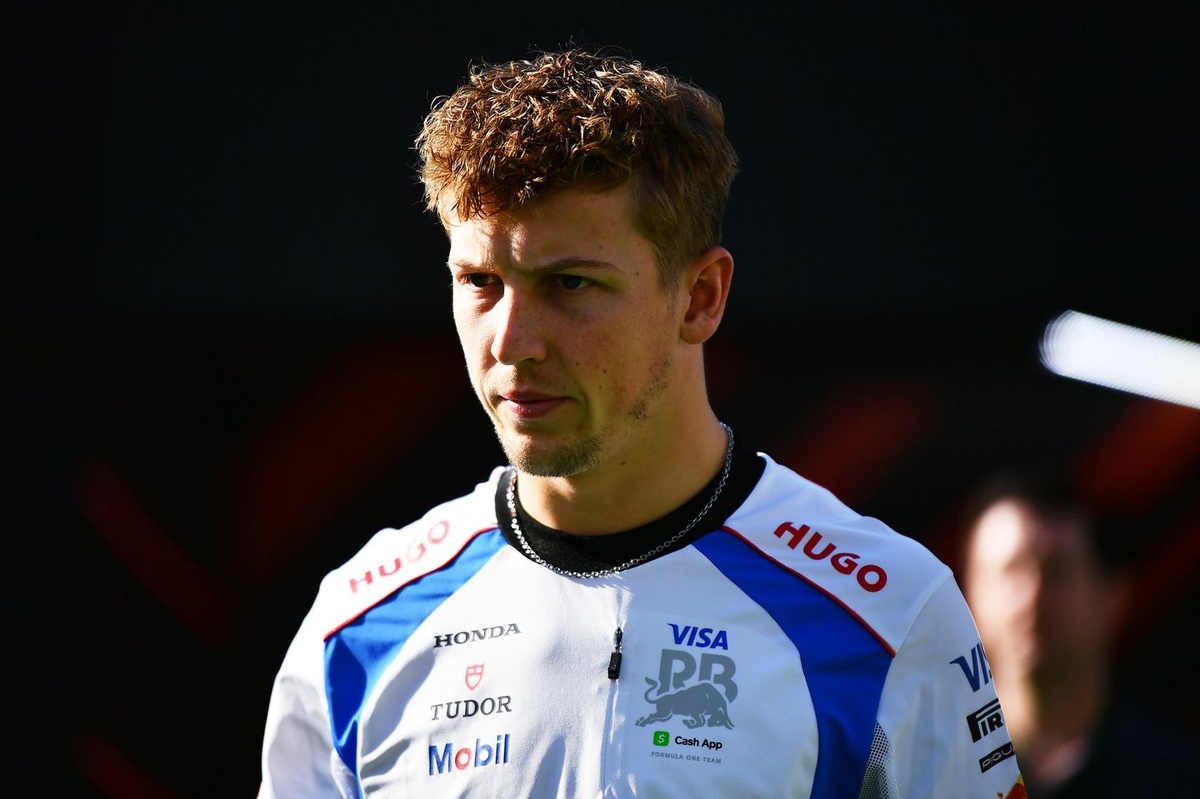 Lawson: “Geçmişte Red Bull tarafından bana uygulanan baskıya minnettarım” Lawson: “Geçmişte Red Bull tarafından bana uygulanan baskıya minnettarım”