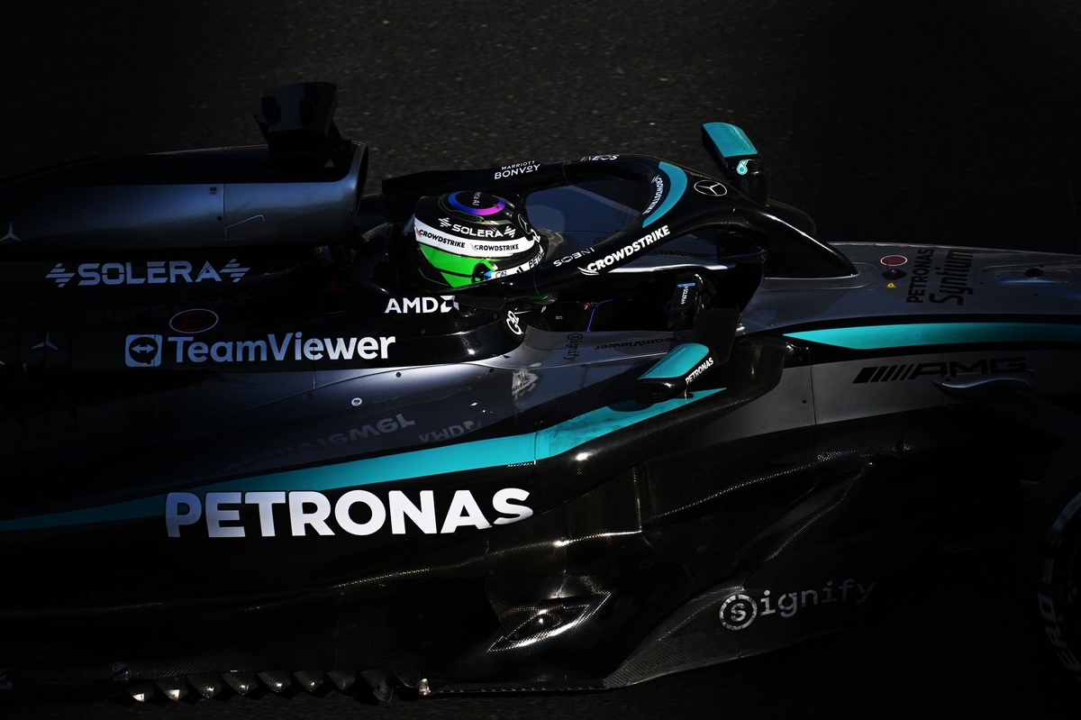 Mercedes, 2026 Formula 1 motorunun sesini paylaştı