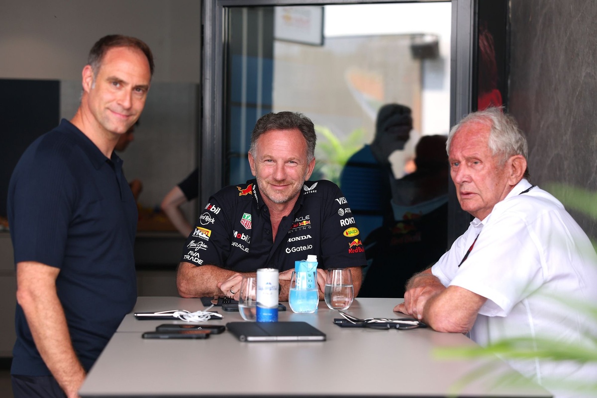 Red Bull CEO’su: “Marko’nun Horner’la ilgili sözlerine katılmıyorum” Red Bull CEO’su: “Marko’nun Horner’la ilgili sözlerine katılmıyorum”