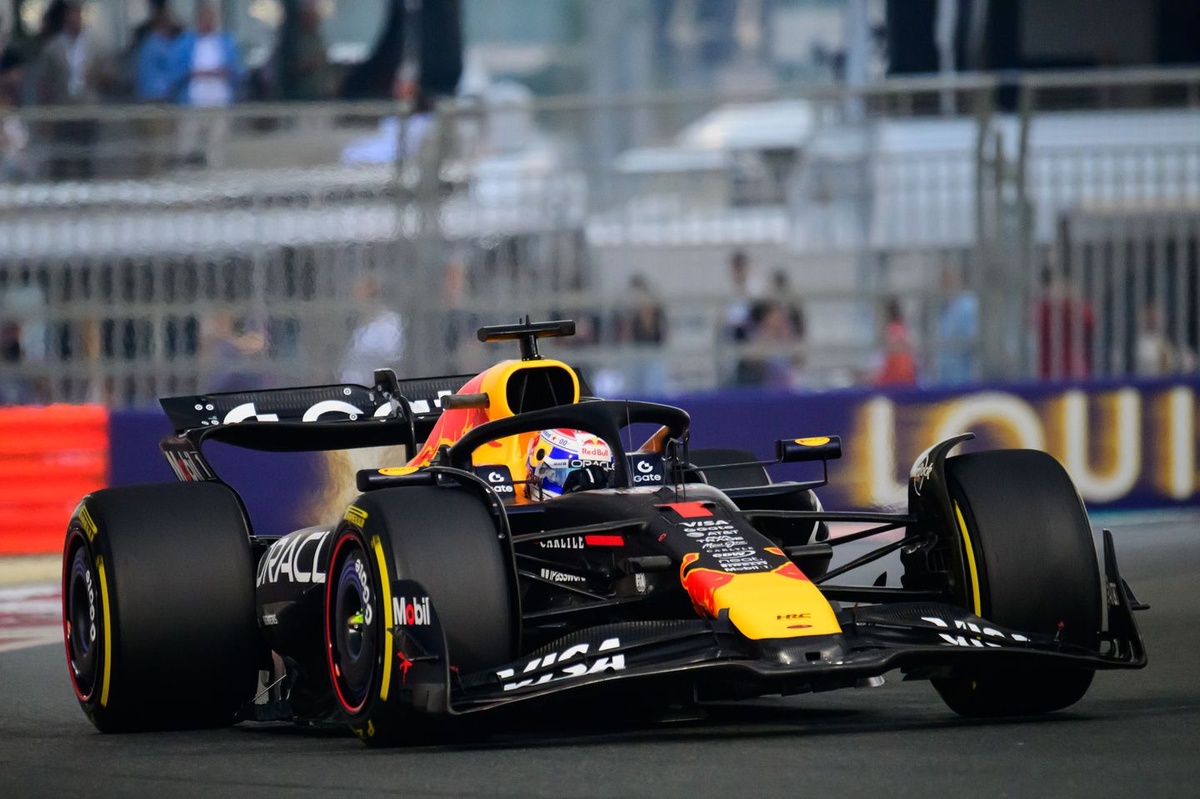 Villeneuve: “Red Bull aracının Verstappen’e özel yapıldığı iddiaları tamamen yalan”