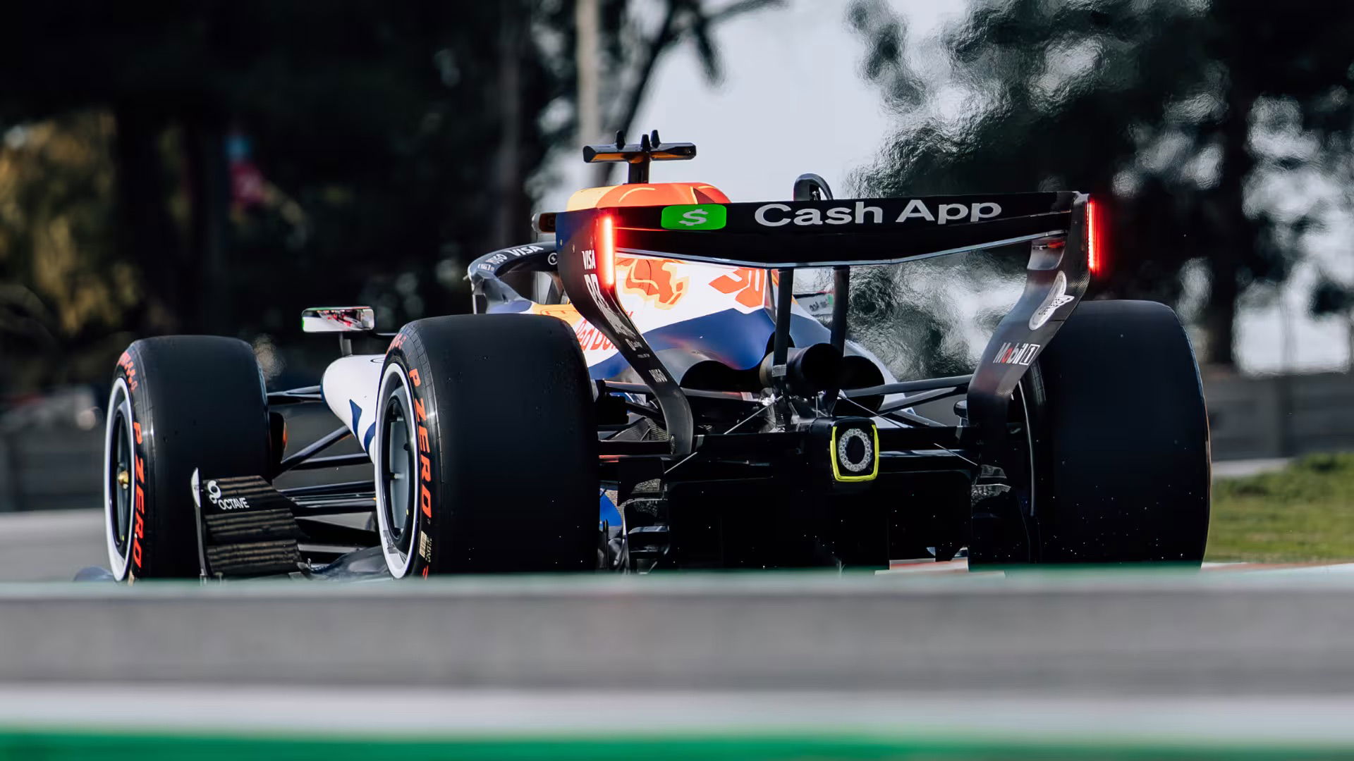 Explained: What are the new ‘hazard lights’ on F1 2026 cars?