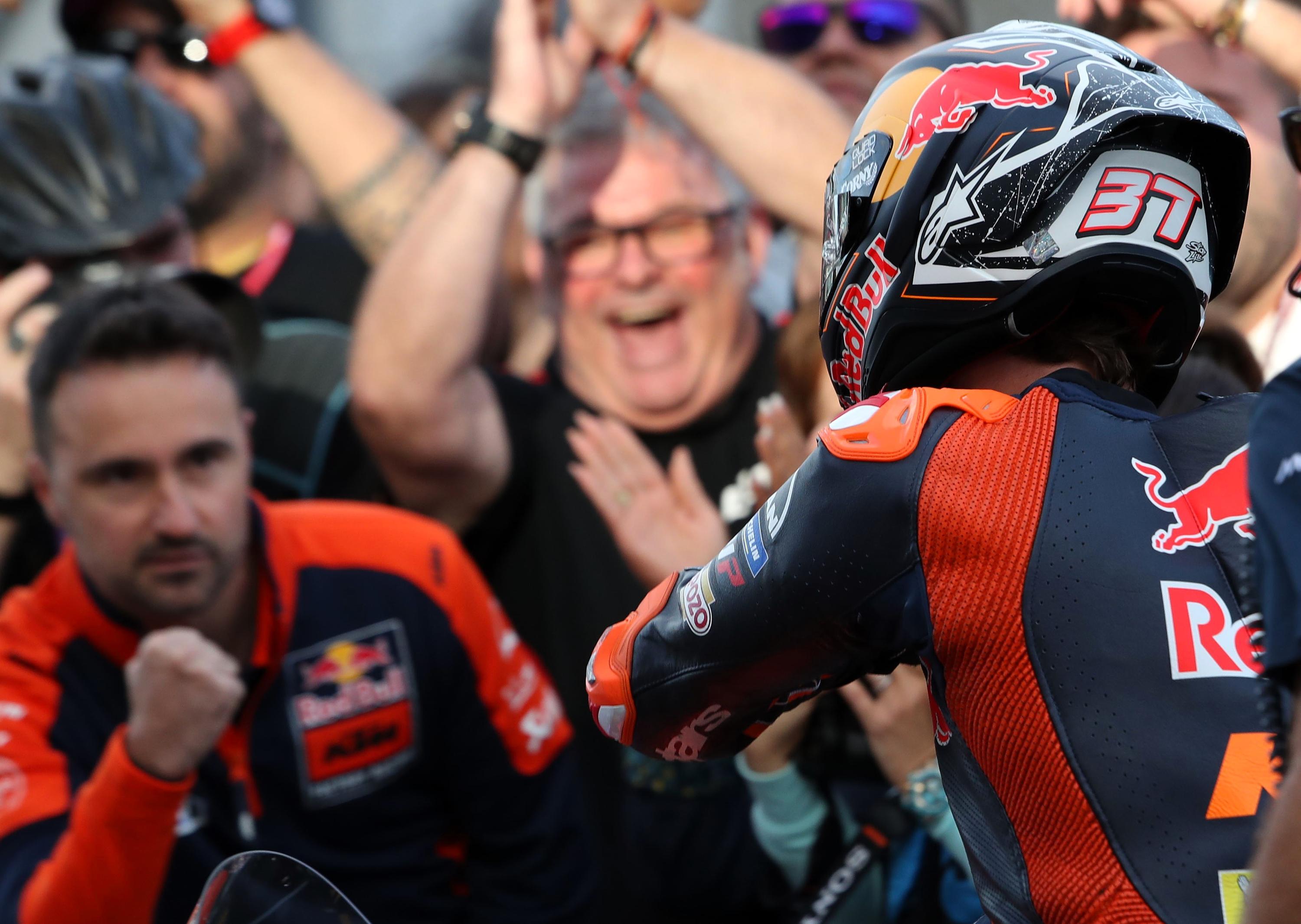 “Being able to fight, that’s the key with Pedro”: KTM on Acosta’s MotoGP season – Exclusive “Being able to fight, that’s the key with Pedro”: KTM on Acosta’s MotoGP season – Exclusive