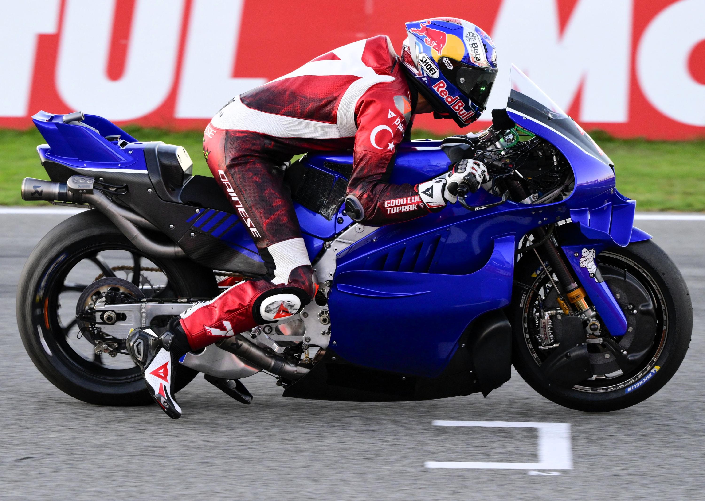 Toprak Razgatlioglu “ready to change” for MotoGP’s corner speed style